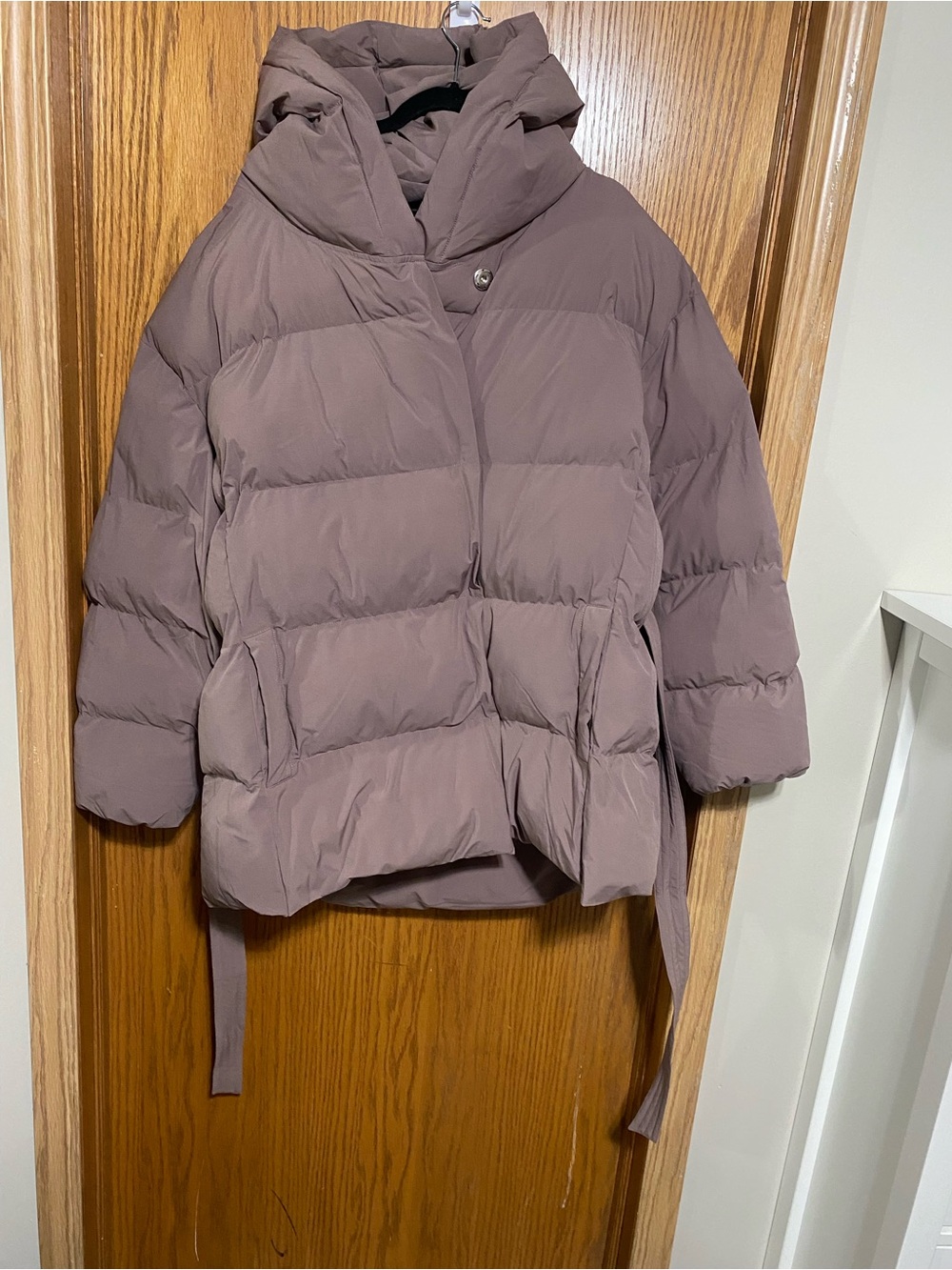 Puffer Hooded Jacket with a belt